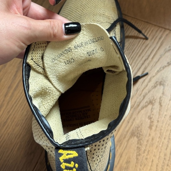 Dr Martens 1460 - Size 8 (UK 6) - Beige Snakeskin - Vintage - Made in England - Picture 2 of 11